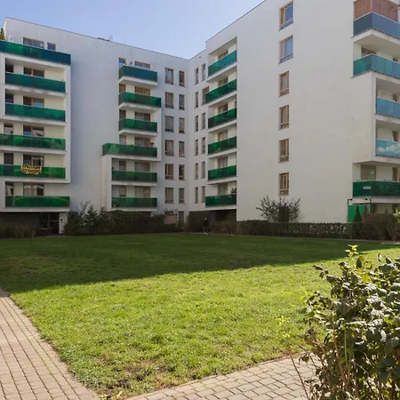 Apartment Conrada Prestige Warsaw